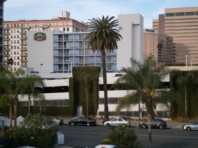 Other Long Beach Hotels